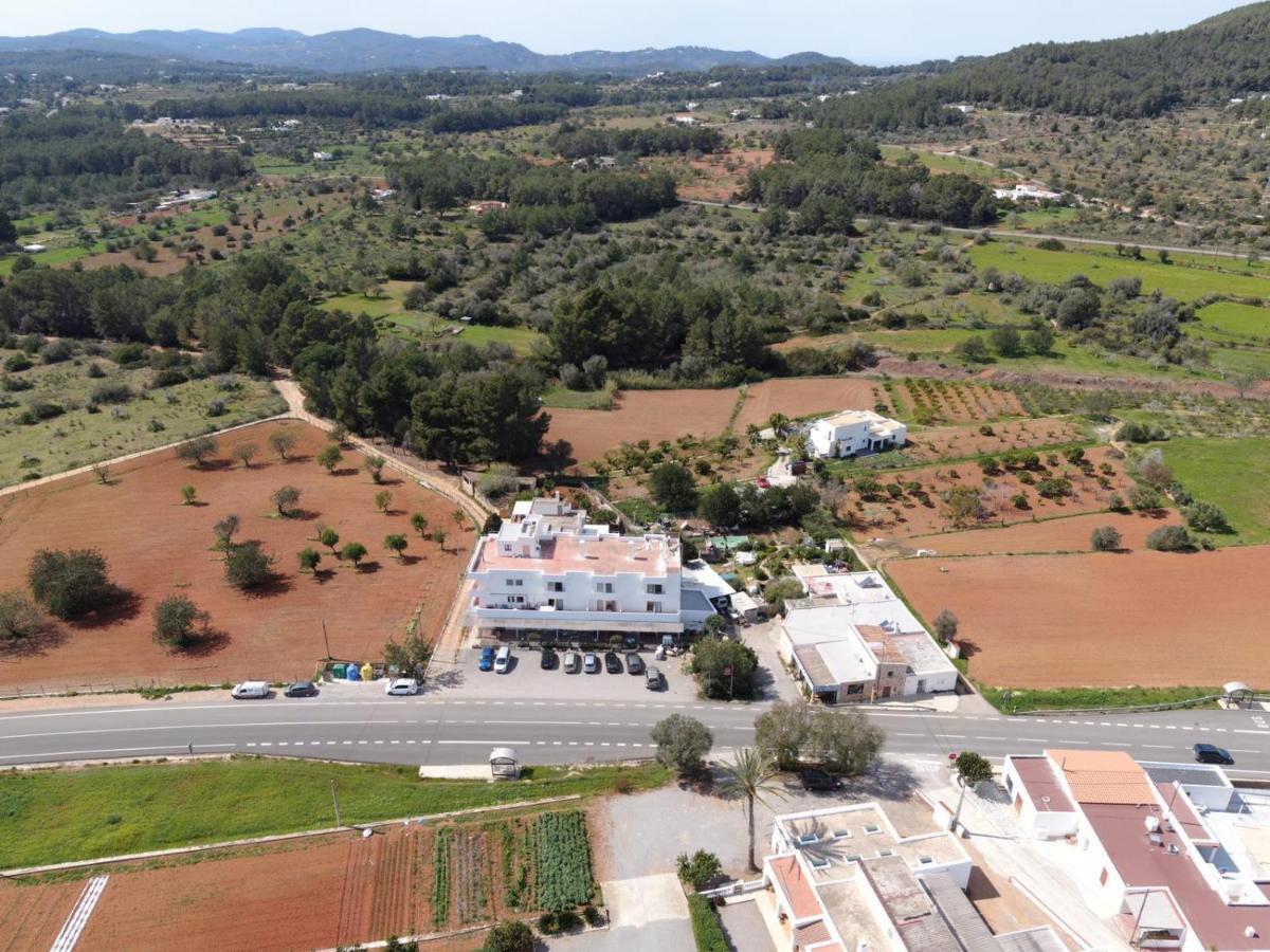 Ses Arcades Hotel Sant Joan De Labritja Exterior photo